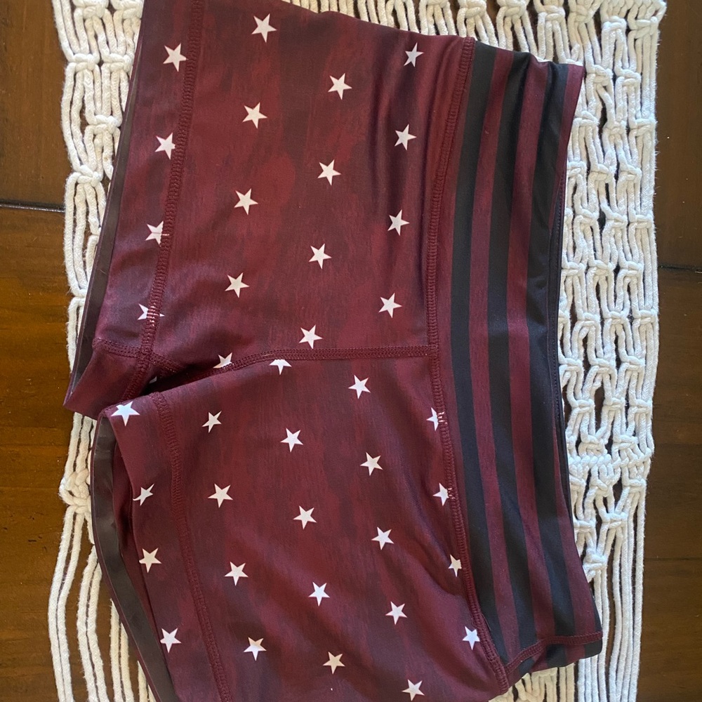 IAB MFG booty compression shorts SZ M/8 NWOT